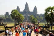 Angkor Wat Tapınağı her gün kalabalık