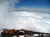 Bulutların üzerinde kamp, Ağrı Dağı 4200 m